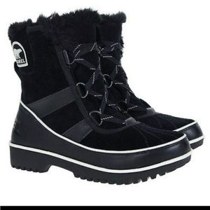 SOREL WINTER BOOTS
